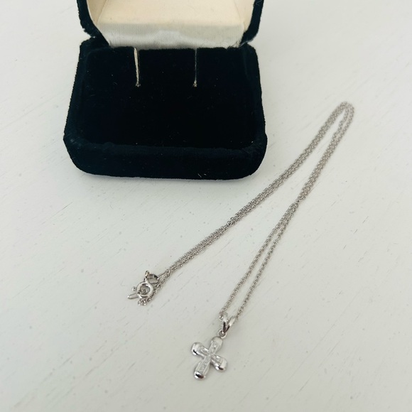 14K White Gold Natural Diamond Cross Pendant Necklace Valentine’s Ready in Box - Picture 8 of 10